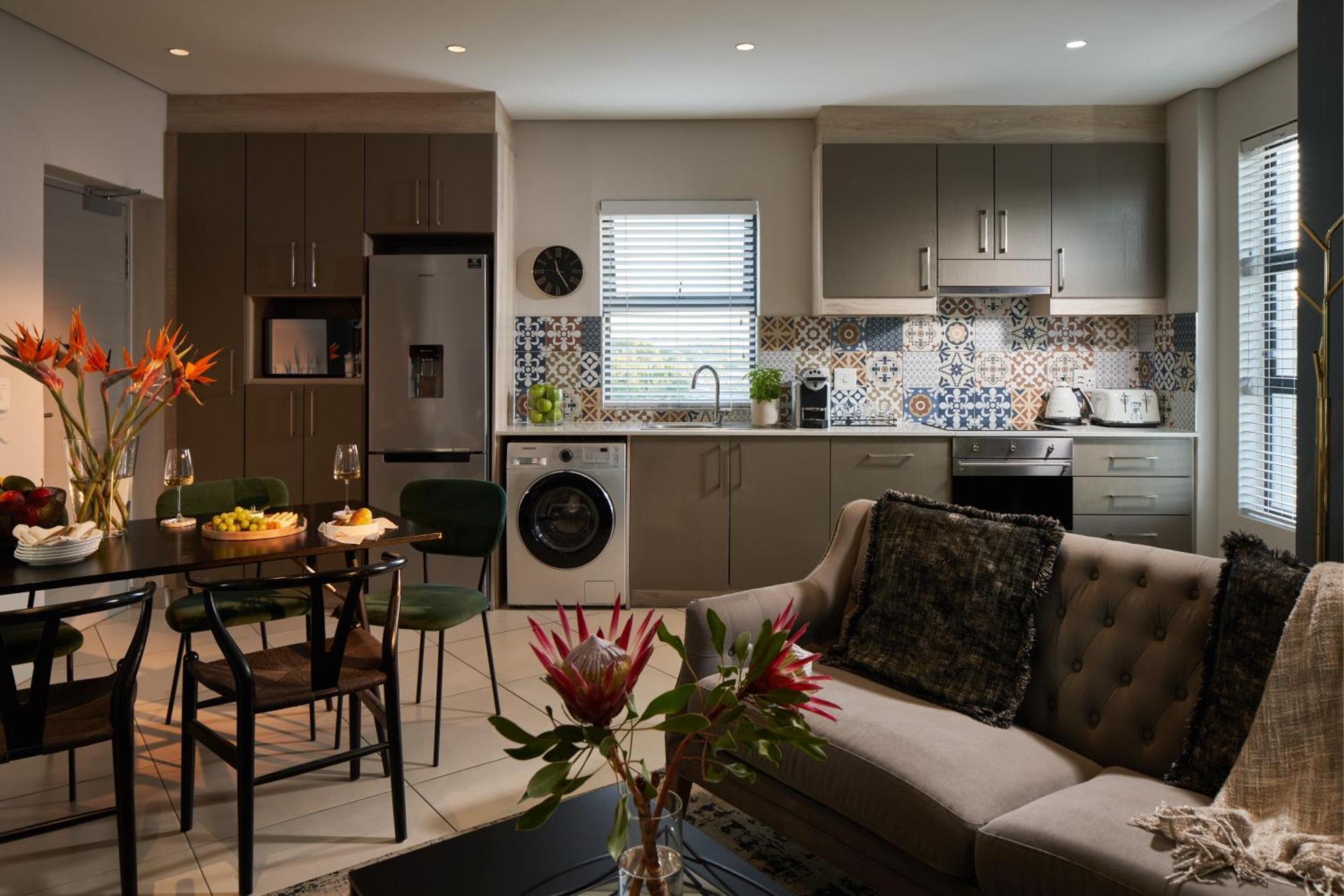 The Den Apartments By Raw Africa Collection ステレンボッシュ エクステリア 写真