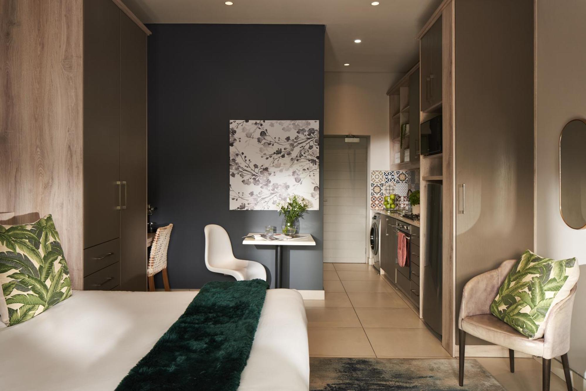 The Den Apartments By Raw Africa Collection ステレンボッシュ エクステリア 写真